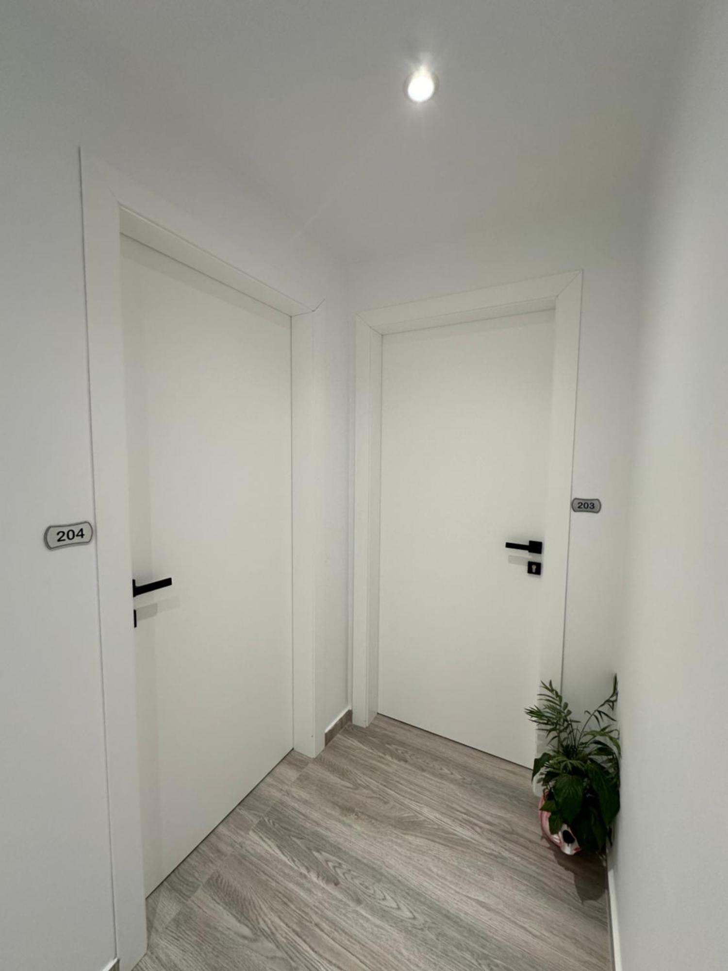 Io'S Apartments Sarandë Exterior foto